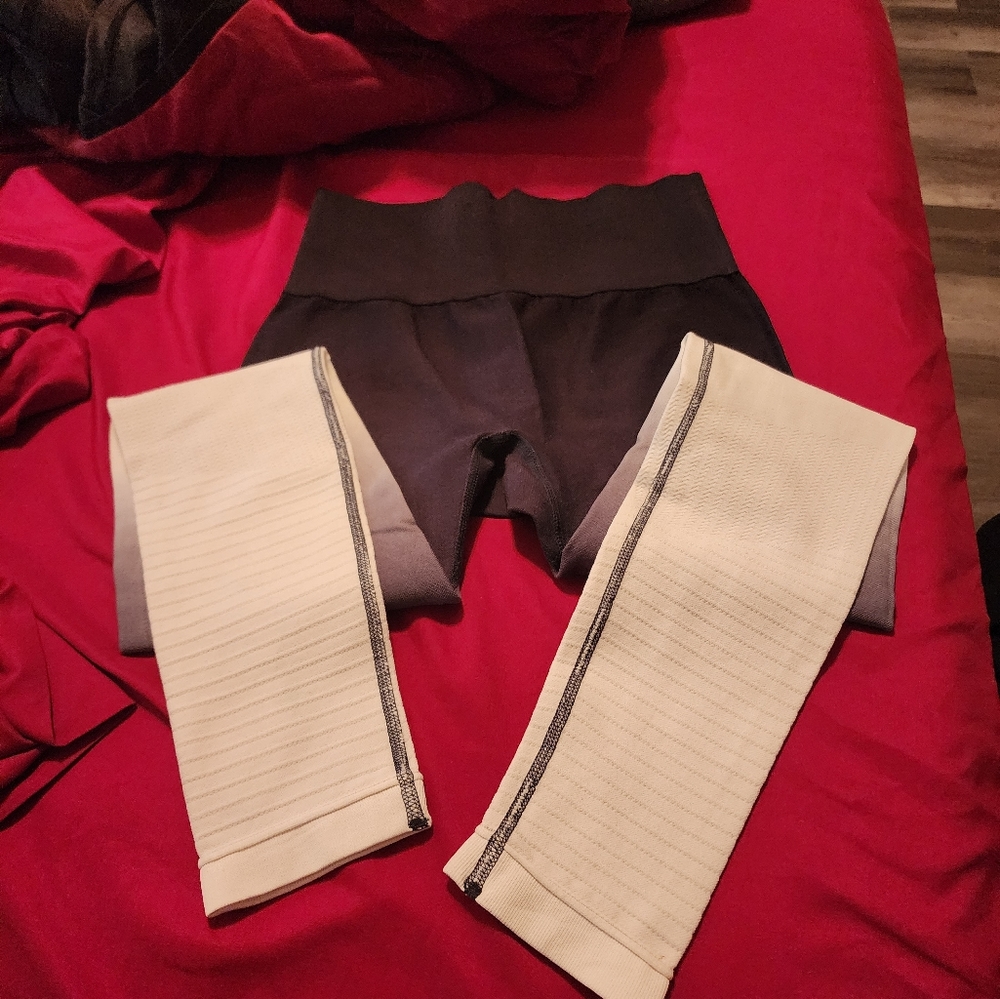 Zyia Leggings